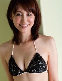 石田紗英子.jpg